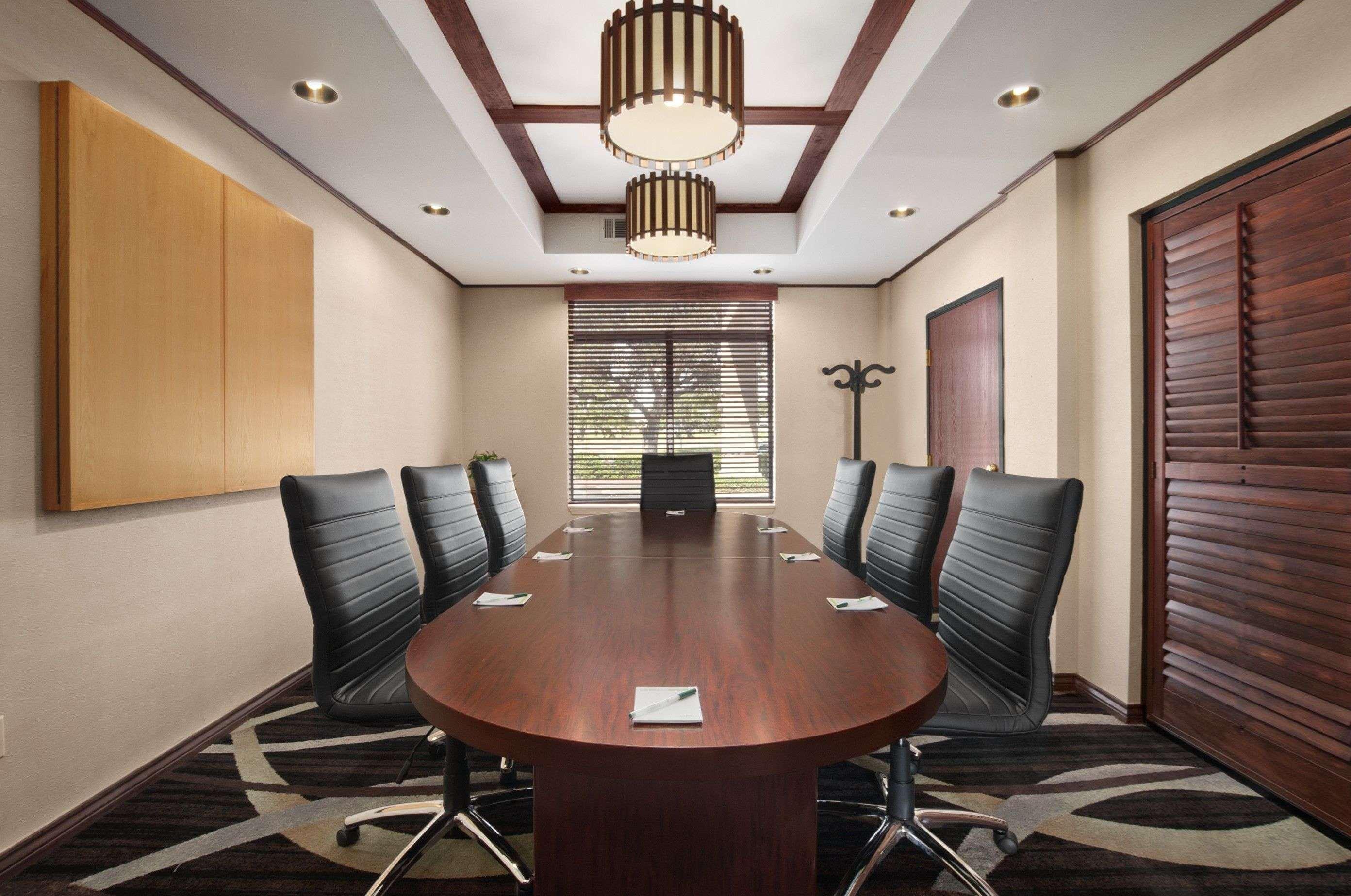 Wingate By Wyndham And Williamson Conference Center Hotel Round Rock Eksteriør billede