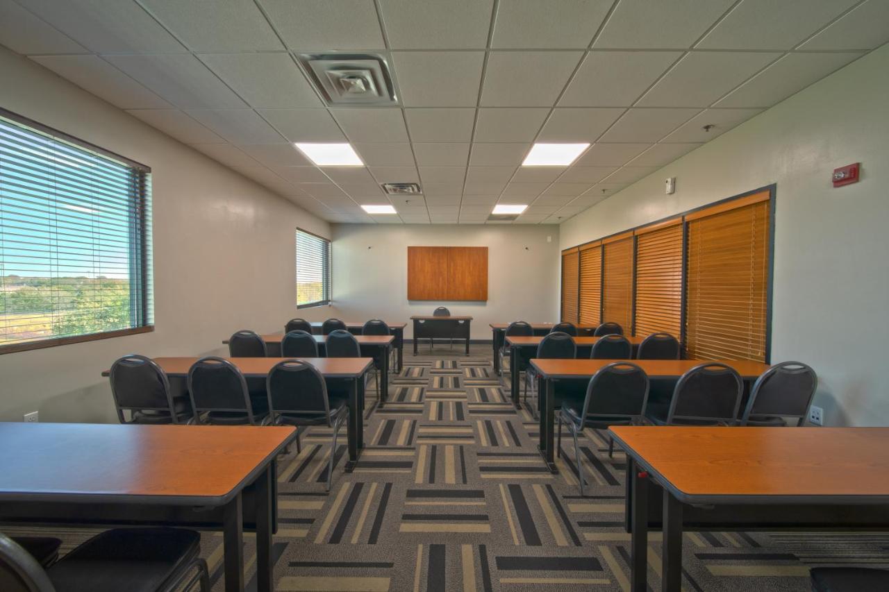Wingate By Wyndham And Williamson Conference Center Hotel Round Rock Eksteriør billede