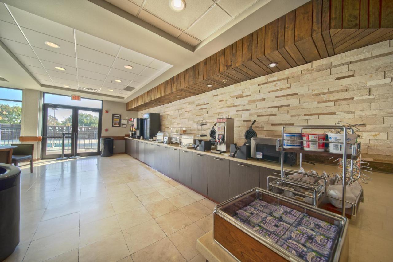 Wingate By Wyndham And Williamson Conference Center Hotel Round Rock Eksteriør billede